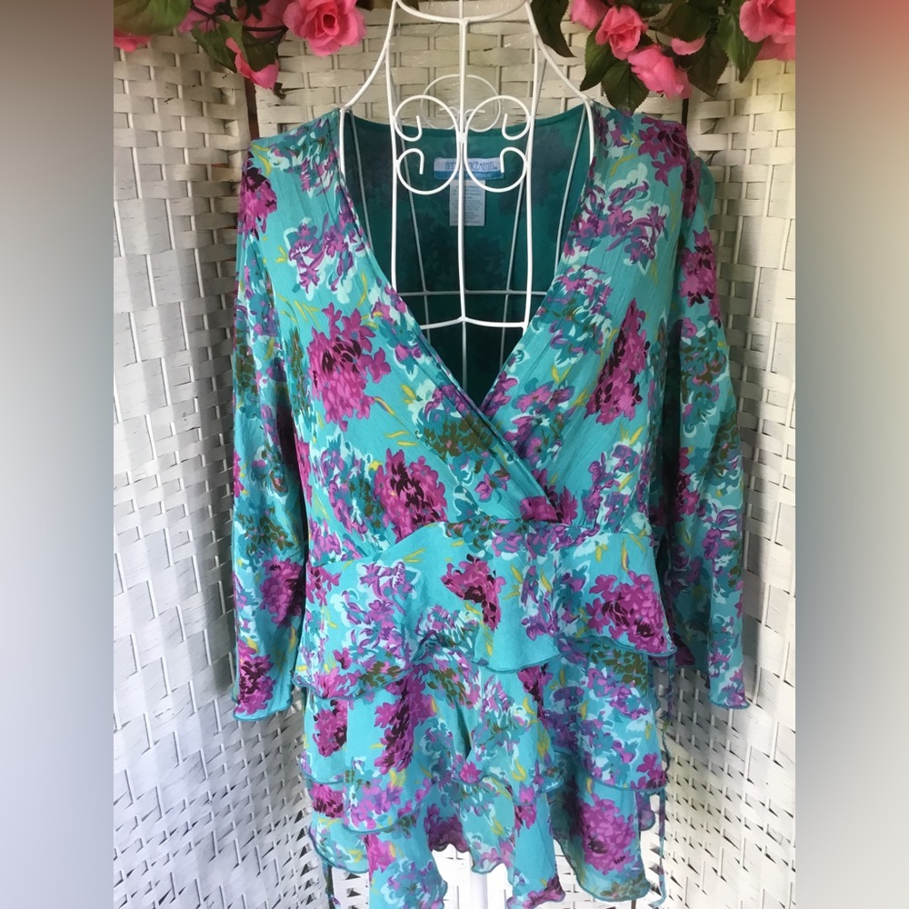 Announcements Blue and Purple Floral Ruffled Tiered Maternity Top Ruffle… - Picture 3 of 14